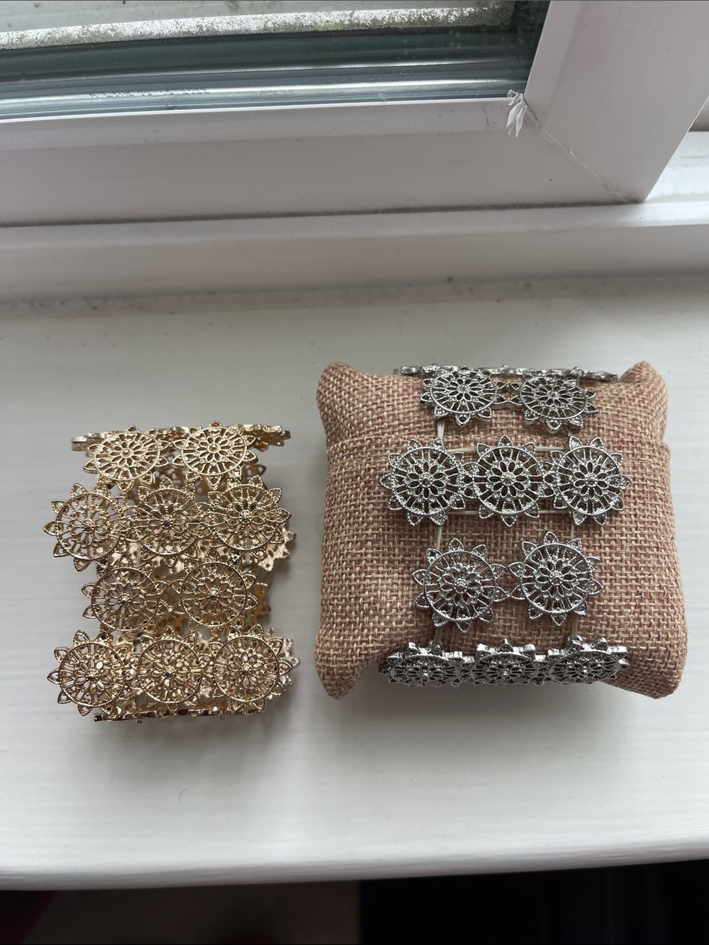 Gold and Silver Filigree Floral Stretch Bracelets - Women Accessories